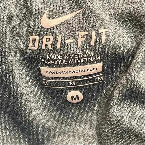 Nike Athletic Women’s Shorts Size Medium Sports short DRI-FIT - Picture 8 of 10